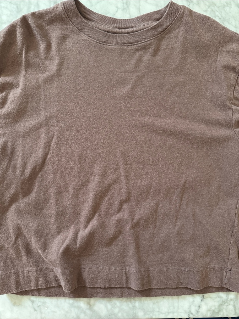 Abercrombie & Fitch Essentials Short-Sleeve Tee semi- cropped Mauve Womens M